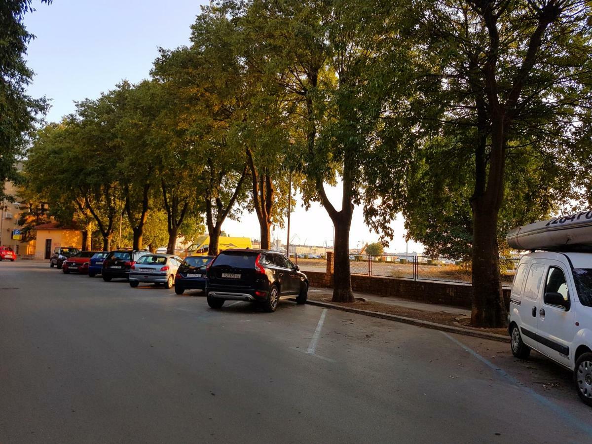 Ferienwohnung App Obrovac In The Centre - With Amazing Sea View! Pula Exterior foto