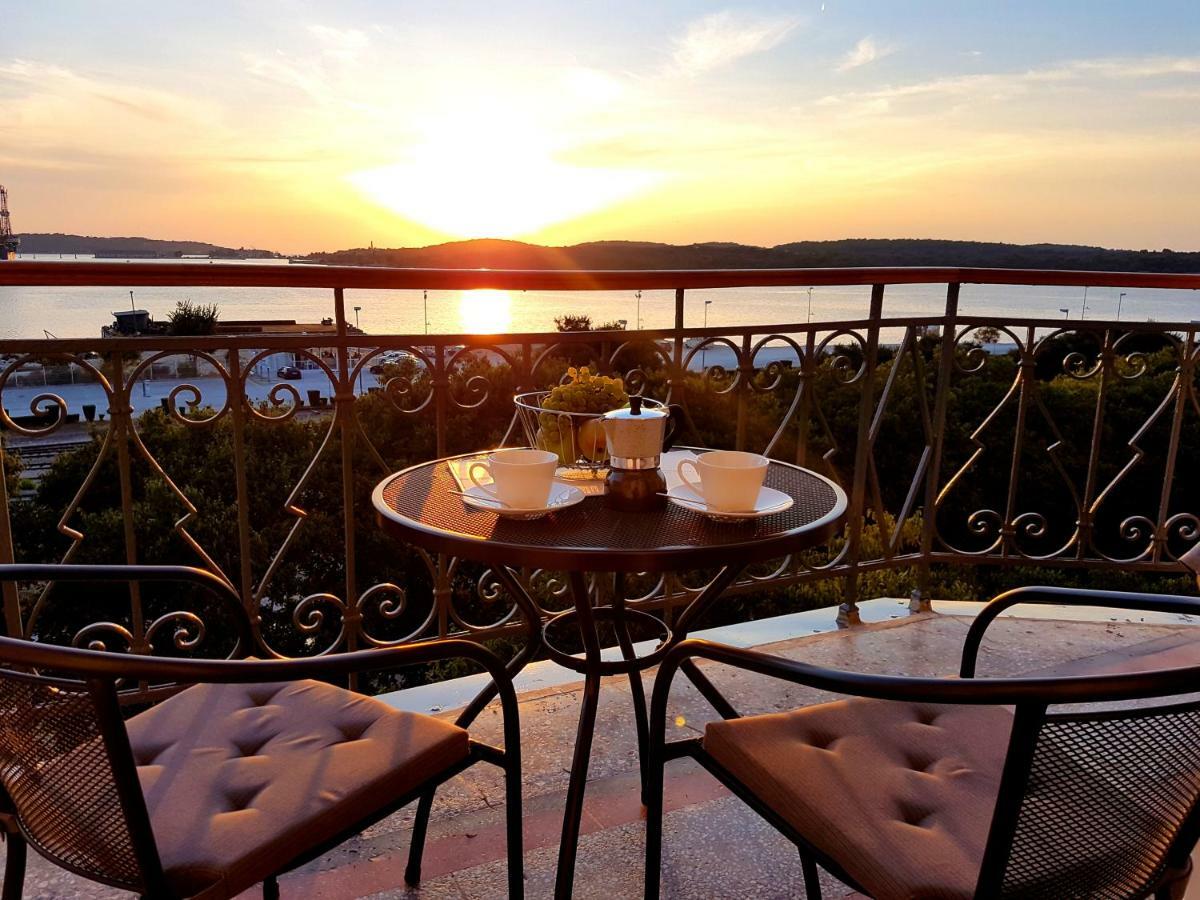 Ferienwohnung App Obrovac In The Centre - With Amazing Sea View! Pula Exterior foto